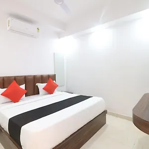 Hotel King Plaza Near Delhi Airport, New Delhi