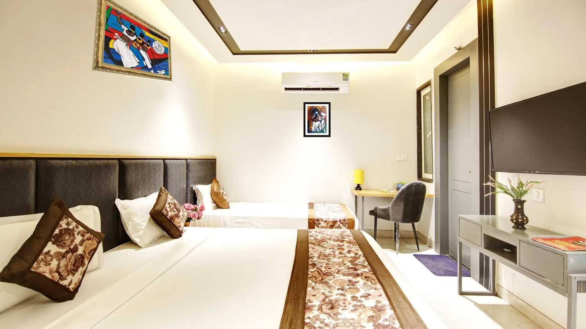 Applewood Grand Delhi Airport India