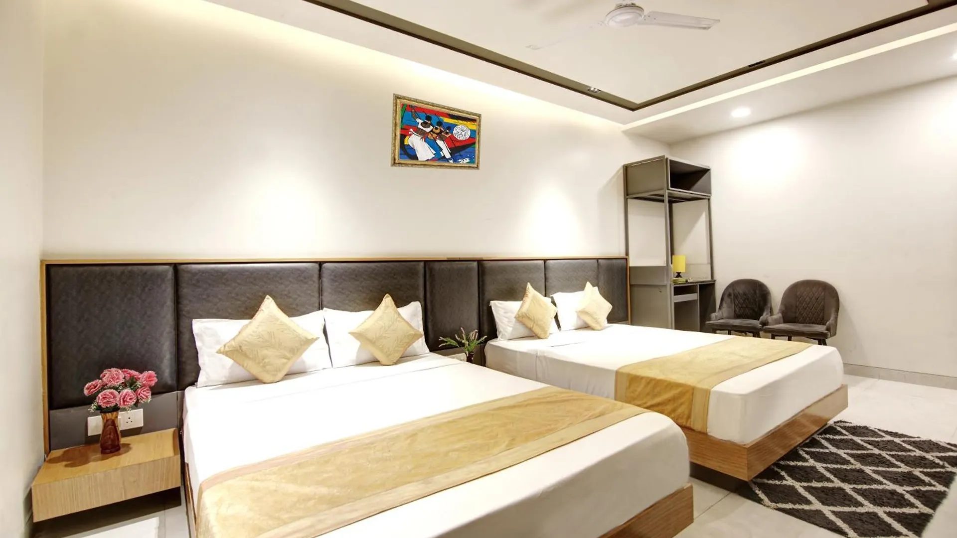 Applewood Grand Delhi Airport Hotel